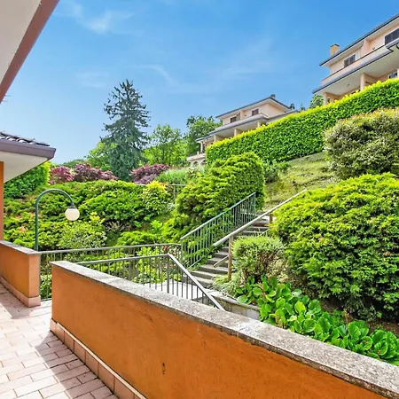 Riflessi Di Luce: Maggiore View Balcony - Happy Appartement Stresa
